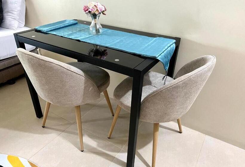 استودیوی استاندارد, Riala Studio B