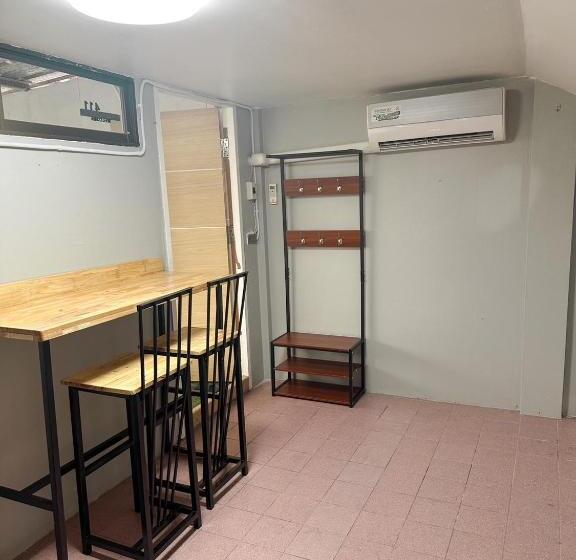 اتاق لوکس, Best Hostel Bangkok Bhb