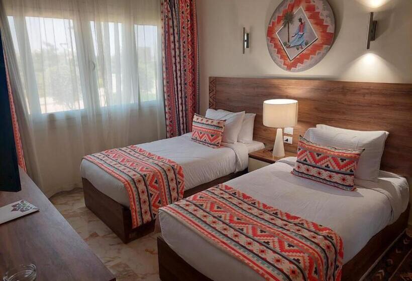 3 Bedroom Suite, Azal Lagoons Resort Abu Simbel