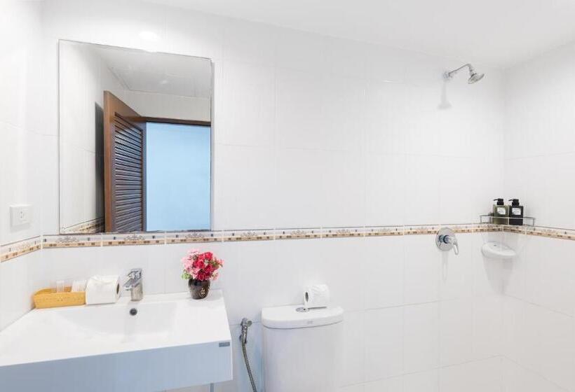 اتاق استاندارد یک نفره, Bevans Place Karon