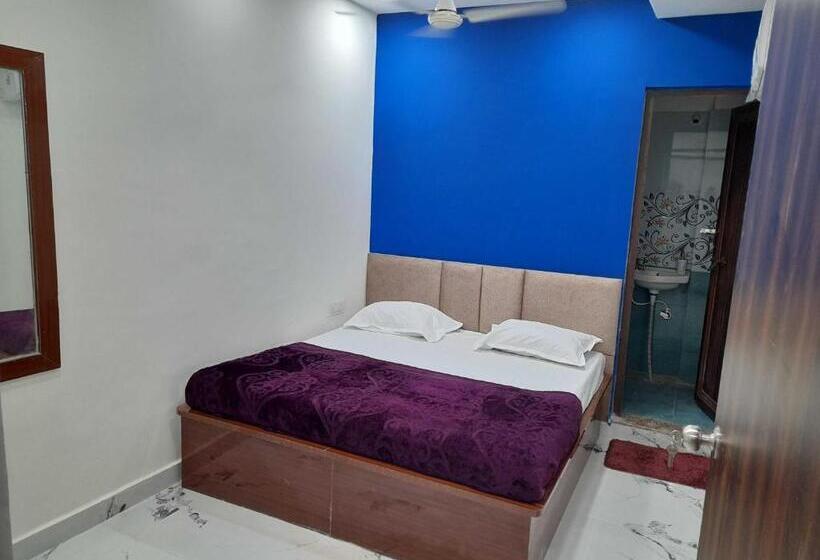 اتاق کلاسیک سه تخته, Oyo Flagship Hotel The Fortune Vision