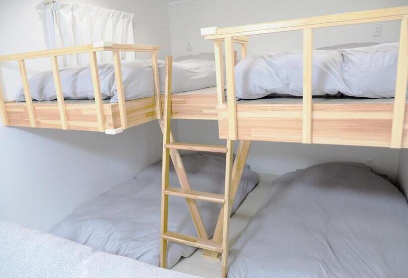 اتاق استاندارد چهار تخته, Locona +rakuta