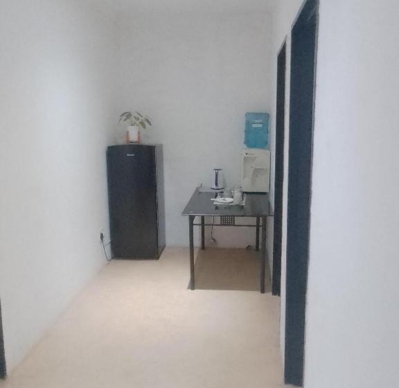 اتاق لوکس, Teya Travellers Accommodation