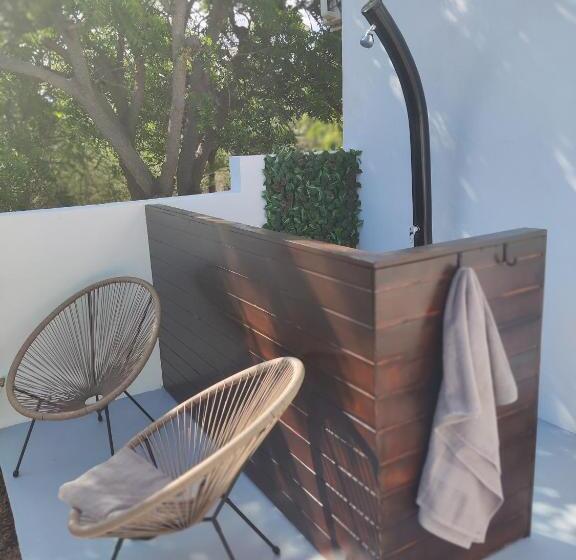 سوئیت با تخت بزرگ, Saint Joris A Tiny Boutique Resort
