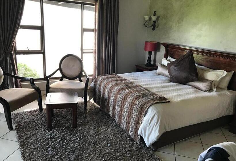 Deluxe Suite King Bed, Amani Boutique Hotel And Conference Centre