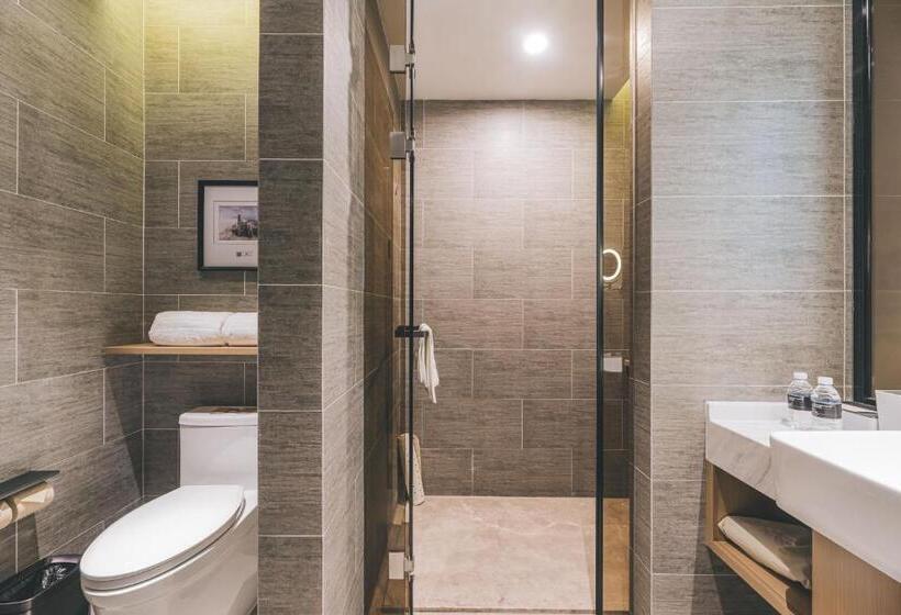 اتاق استاندارد با تخت بزرگ, Atour Hotel East Nanjing Road Near The Bund
