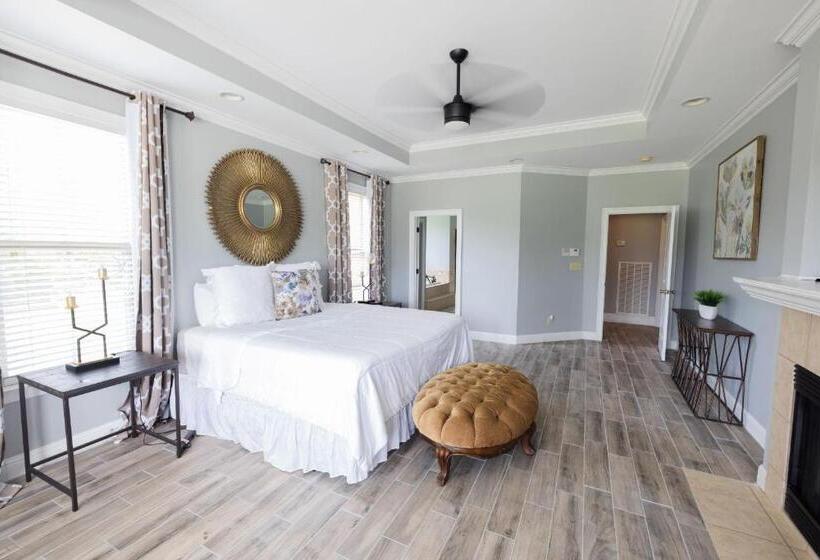 اتاق لوکس, Soulbeatz Country Mini Mansion W/ Pool & Putting Green