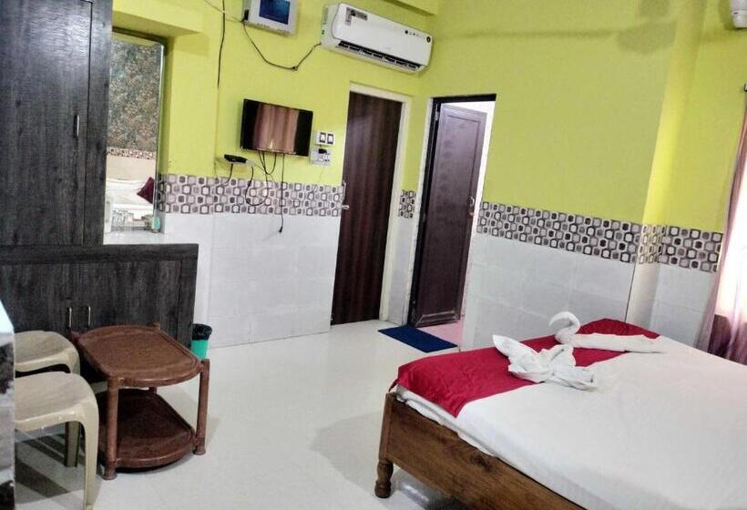 اتاق کلاسیک سه تخته, Oyo Flagship 81090 Pragati Beach Resort