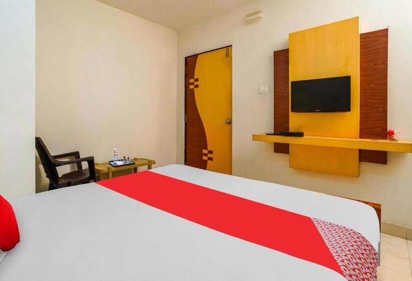 اتاق کلاسیک سه تخته, Oyo Flagship 81135 Sri Mahadeva Grand Ac Residency