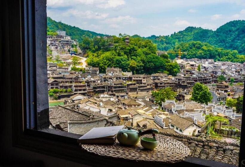 اتاق استاندارد, 云起山居庭院观景民宿