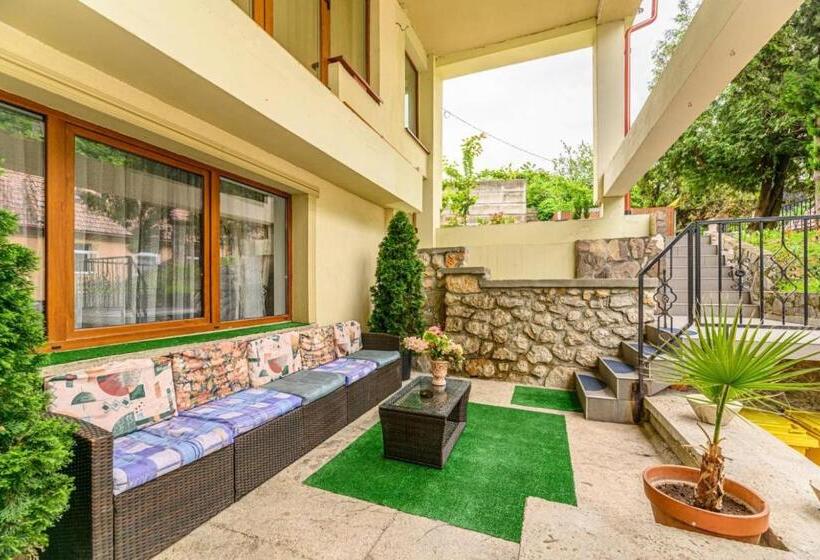 ویلای 1 خوابه, Panoramic Center Villa