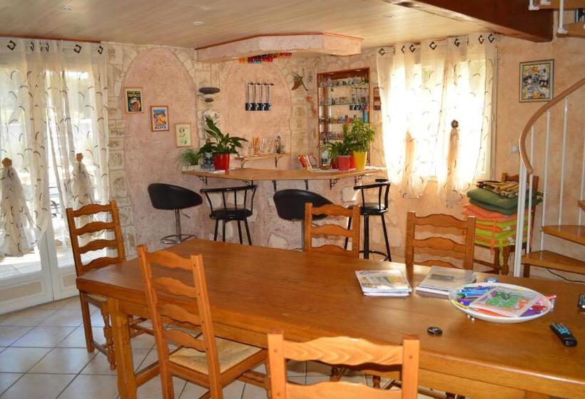 Номер Стандарт Индивидуальный Совместная Ванная, Chambre Au Doux Refuge