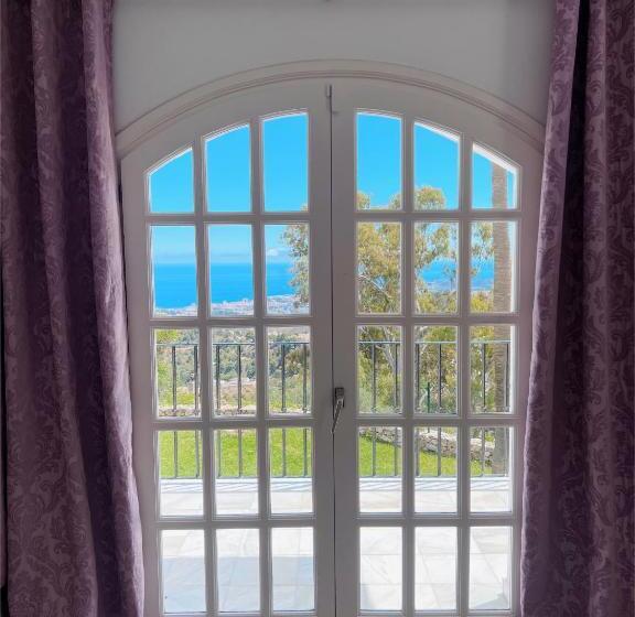 디럭스 룸 킹사이즈 침대, Villa Pureza