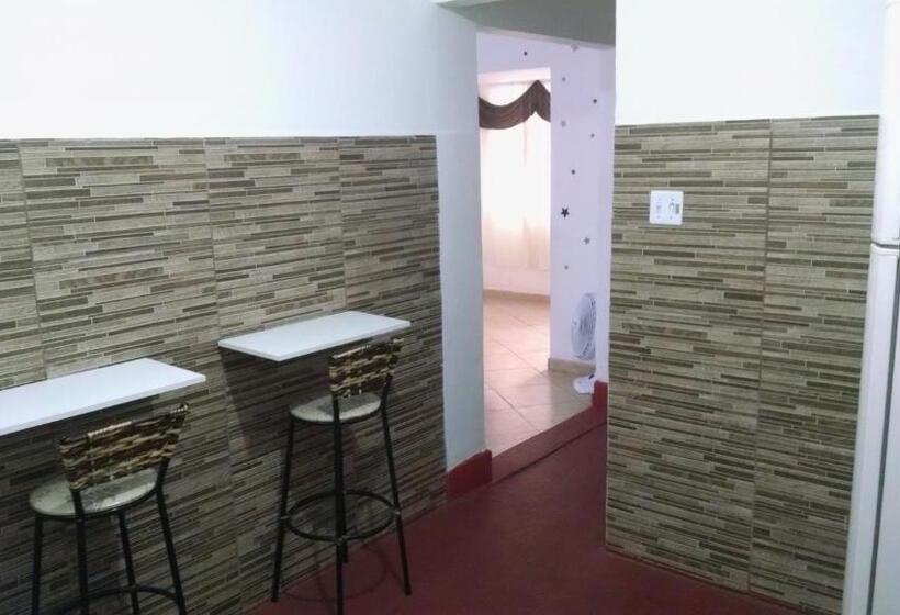 اتاق خانوادگی, Hostel Casa 6