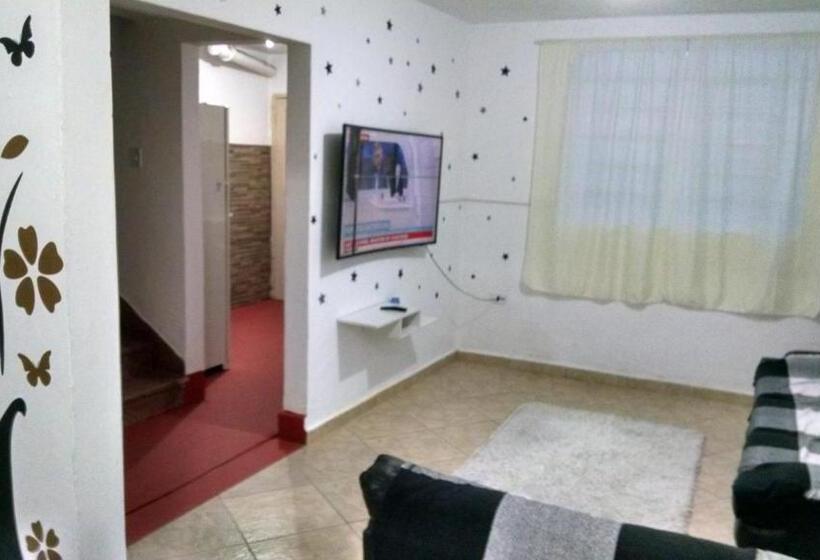 اتاق خانوادگی, Hostel Casa 6