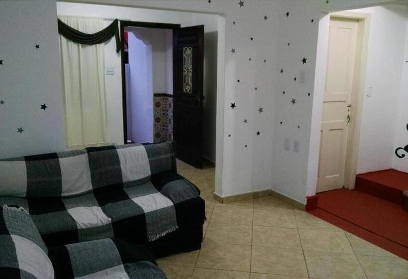 اتاق خانوادگی, Hostel Casa 6