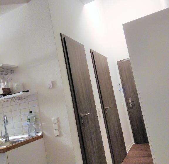 اتاق استاندارد, Sroom Stuttgart Flughafen Messe