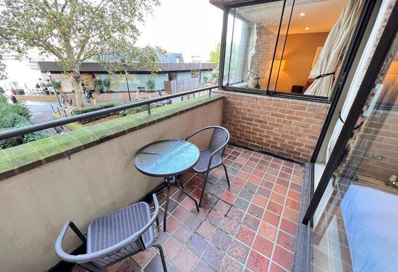 1 Bedroom Apartment Lake View, River Thames View Entire Apartment Next To Tate Modern And St Paul Cathedral