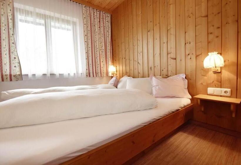 آپارتمان 2 خوابه, Berghof Gundalatsch