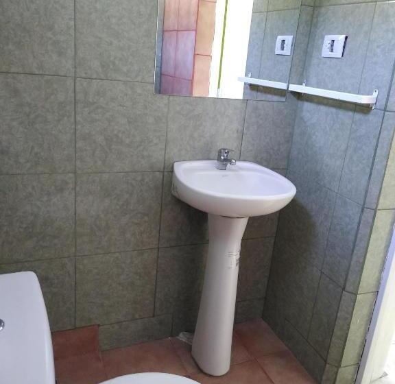 اتاق خانوادگی, Hostel Richieri