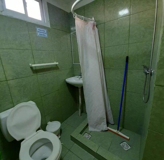 اتاق خانوادگی, Hostel Richieri