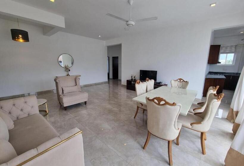آپارتمان 1 خوابه, Legends Towers Apartments