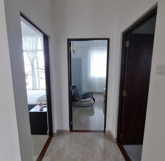 آپارتمان 1 خوابه, Legends Towers Apartments