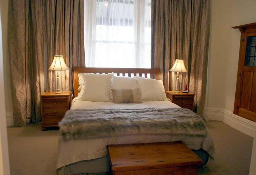 اتاق لوکس با تخت بزرگ, Nelson Heights Bed & Breakfast