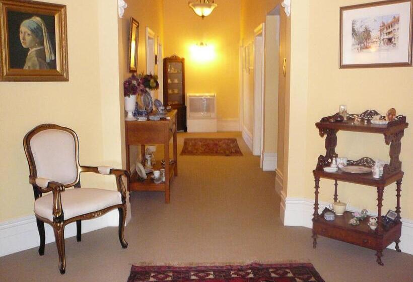 اتاق لوکس با تخت بزرگ, Nelson Heights Bed & Breakfast
