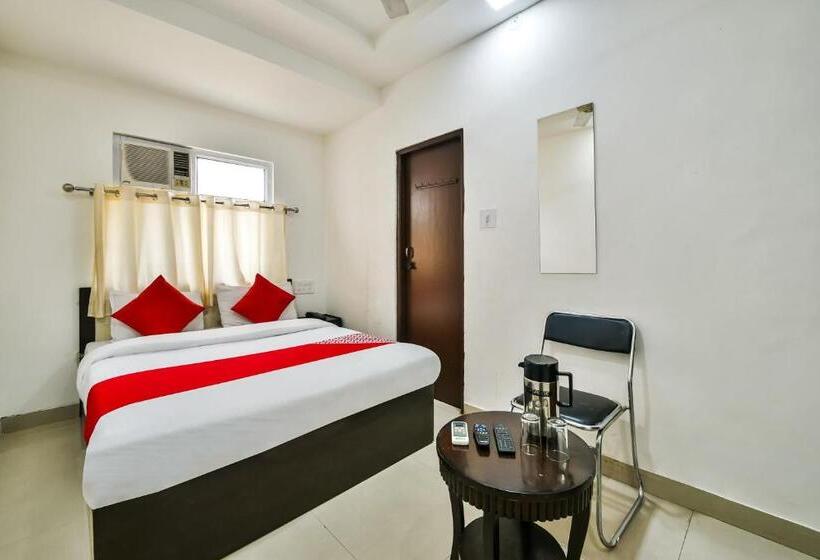 اتاق کلاسیک سه تخته, Oyo Hotel Tirupati Residency