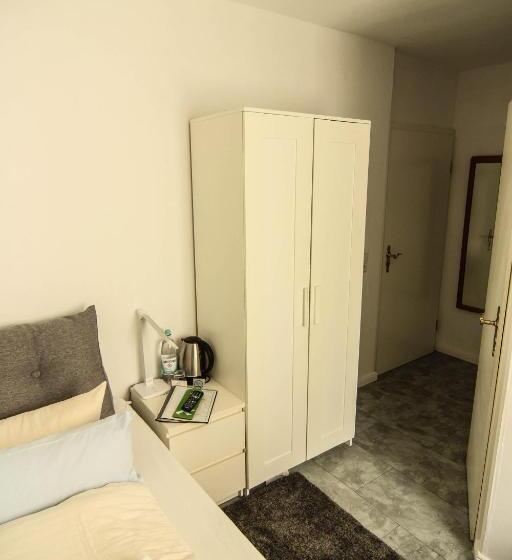 اتاق استاندارد یک نفره, Kapitaenshaus Lassen Zimmer Bounty