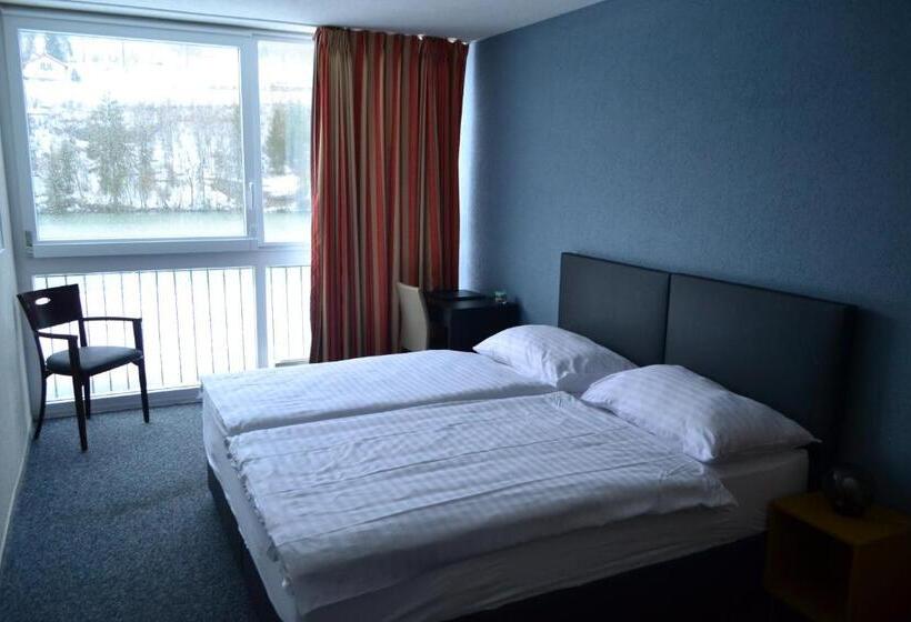 Chambre Standard Vue Lac, Maison Du Lac   Séjour à La Semaine