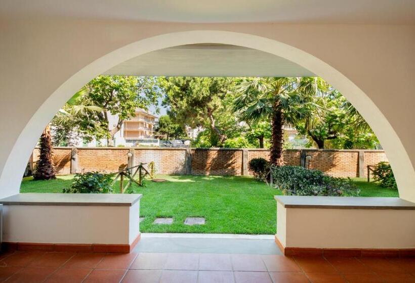 آپارتمان 1 خوابه همکف, Residence Elle