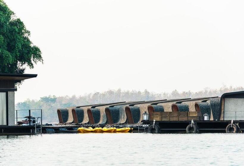 اتاق استاندارد با چشم‌انداز دریاچه, Z9 Resort
