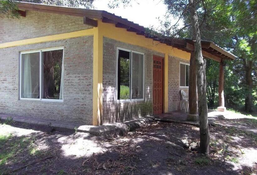 بانگلوی استاندارد, La Posada Del Mar