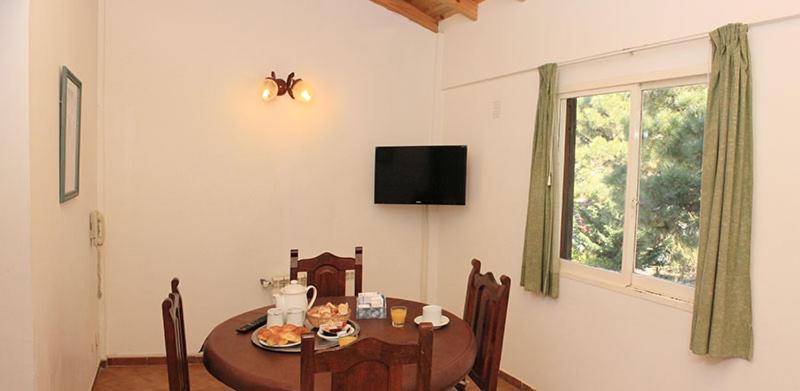 آپارتمان 2 خوابه, Amari Suites
