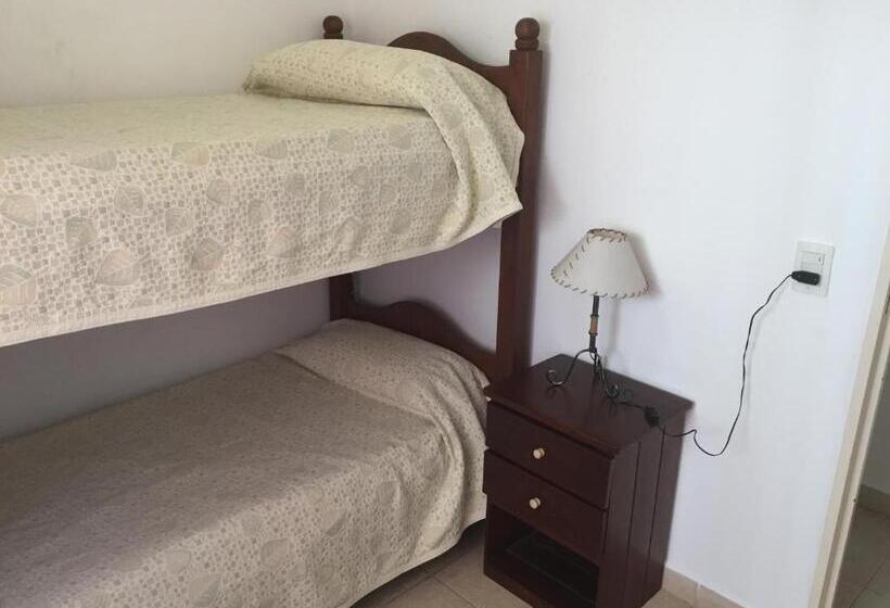 اتاق دوبلکس, Amari Suites