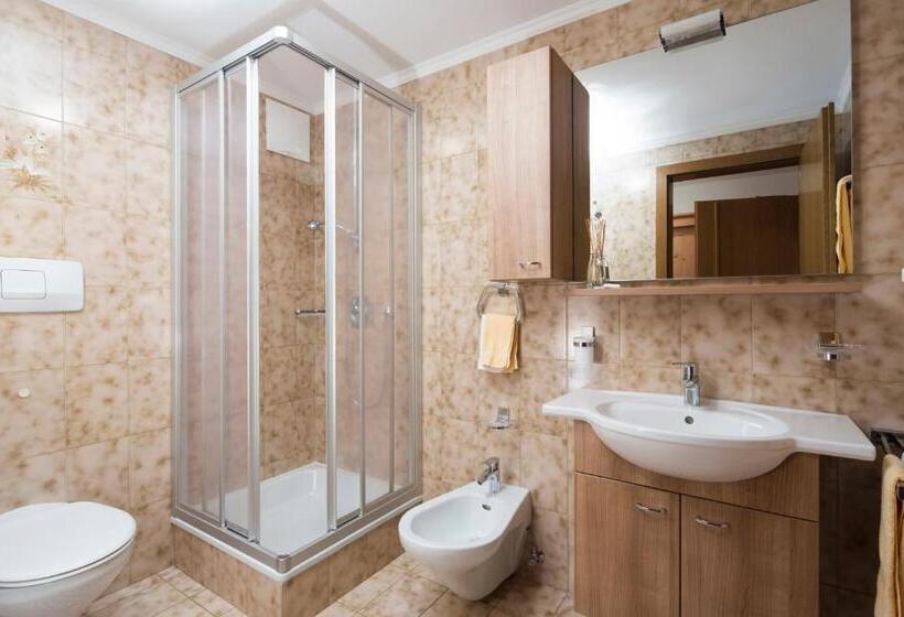 اتاق استاندارد, B&b Residence Adria