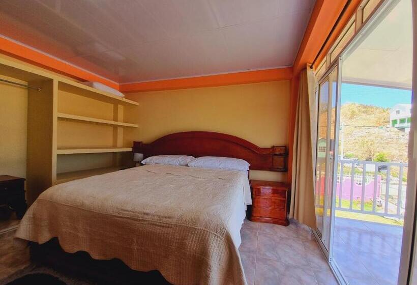 חדר סטנדרט עם מרפסת, Posada Seven Colours Ocean