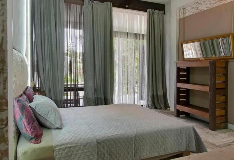 آپارتمان 2 خوابه, Chaykovski Boutique H