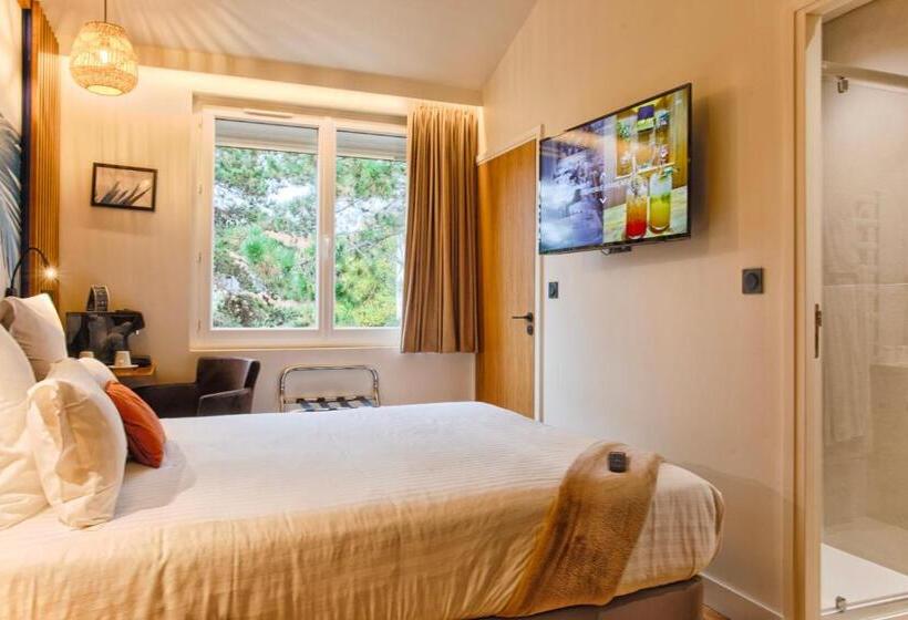 اتاق استاندارد یک نفره, Le Castel Cabourg Hôtel & Spa  Restaurant La Calypso