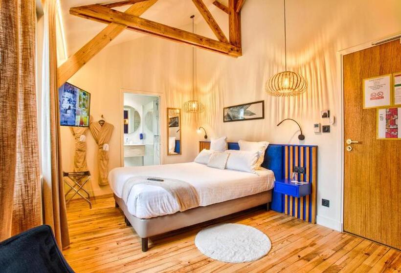 اتاق لوکس, Le Castel Cabourg Hôtel & Spa  Restaurant La Calypso