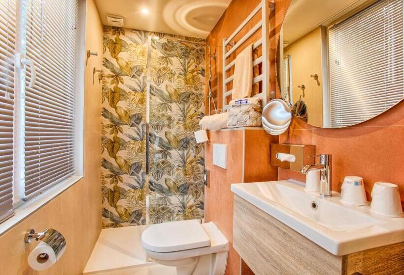 اتاق استاندارد, Le Castel Cabourg Hôtel & Spa  Restaurant La Calypso