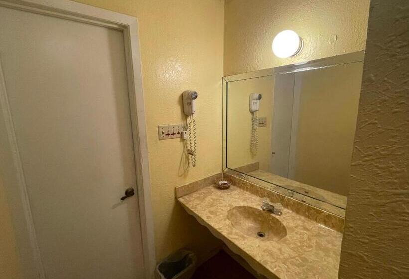 اتاق استاندارد با 2 تخت دوبل, Relax Inn Copperas Cove