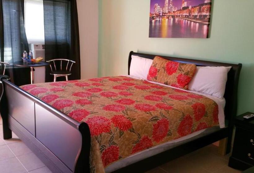 اتاق استاندارد با تخت بزرگ, Royal Budget Inn