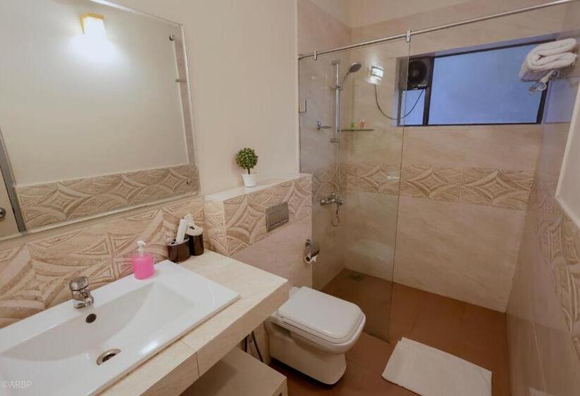带阳台的豪华间, La Sunila Suites & Villas By Wsi, Baga
