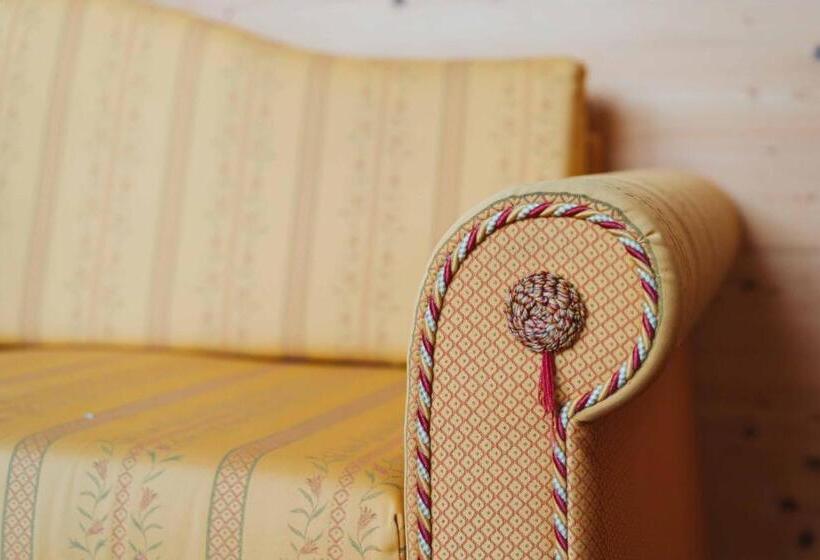 اتاق استاندارد با چشم‌انداز کوهستان, Wanderhotel Teiserhof
