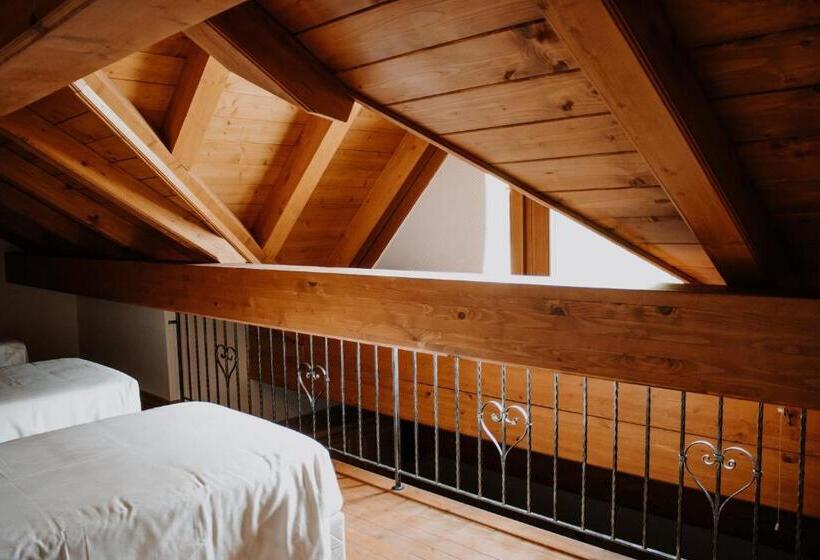 اتاق خانوادگی, Principessa Giovanna Boutique Chalet