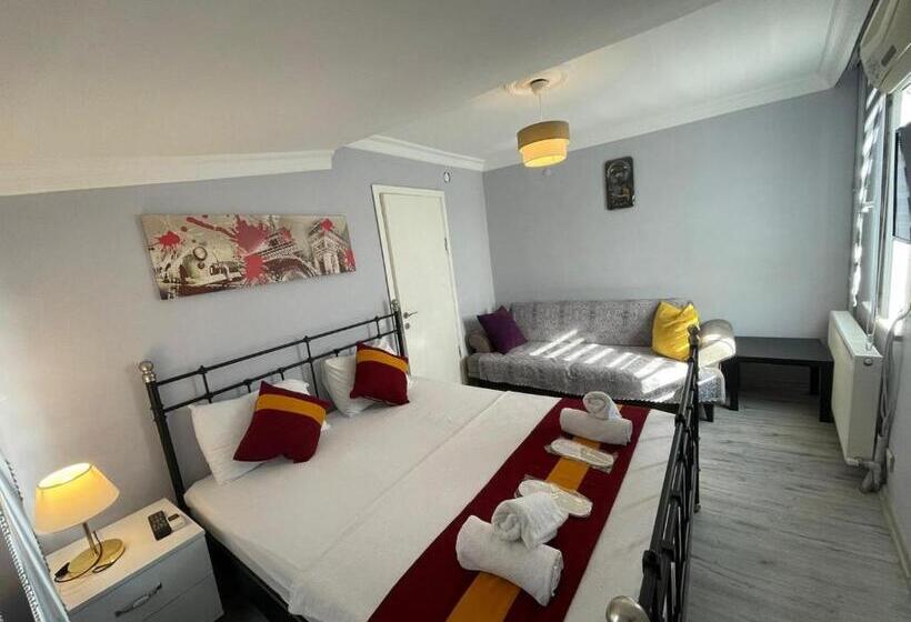 اتاق استاندارد, Taksim Rain Hause