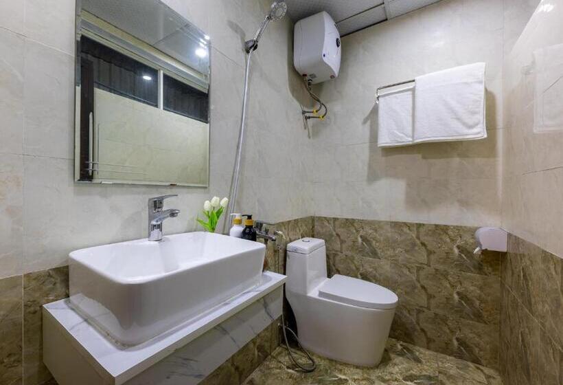 اتاق عادی, Cat Ba Hongkong